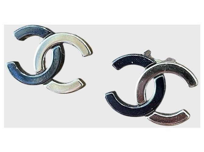 Boucles d'oreilles Chanel bicolore Golden - view 3