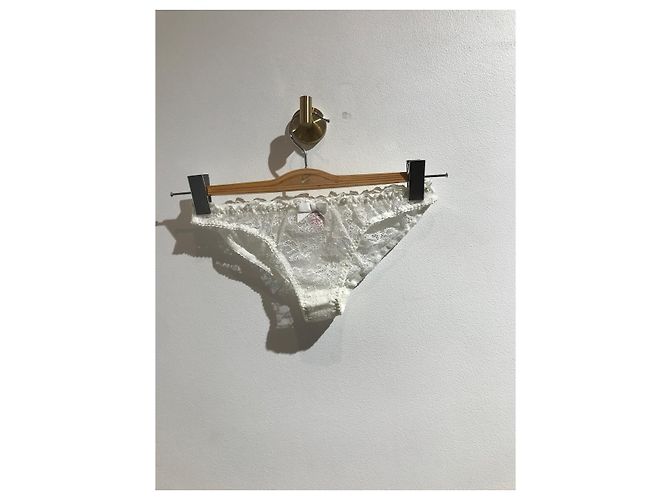 Lingerie Agent Provocateur blanco - vista 5