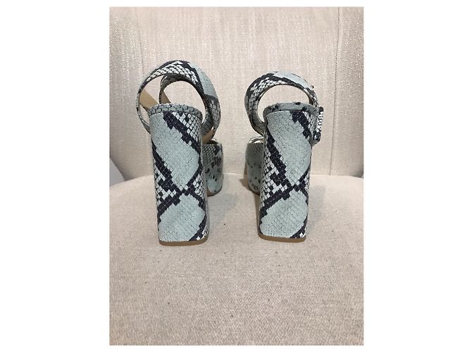 Bottega Veneta Pumps aus Python Gr. 41 Blau - Ansicht 4