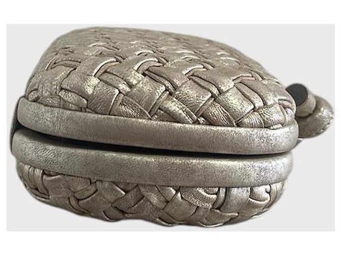 Minaudière Bottega Veneta champagne D'oro - vista 2