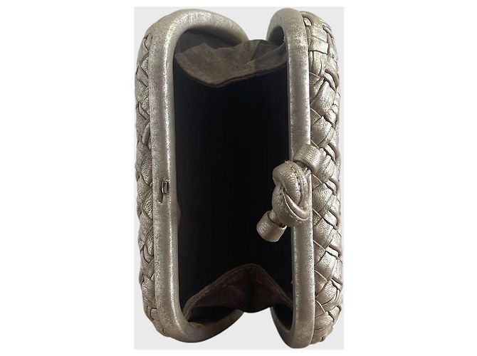 Minaudière Bottega Veneta champagne D'oro - vista 8