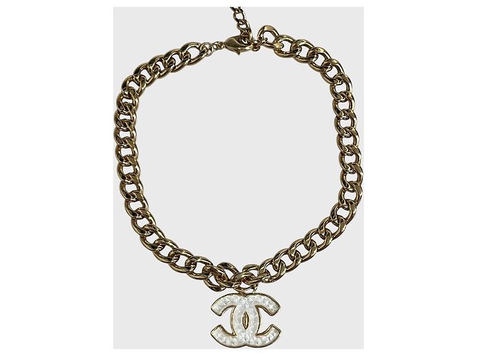 Collana Girocollo Chanel CC Logo Metallo Dorato D'oro - vista 3