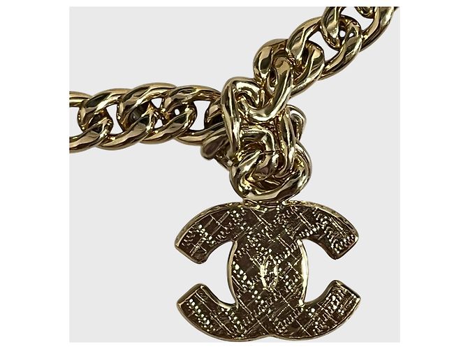 Collana Girocollo Chanel CC Logo Metallo Dorato D'oro - vista 6