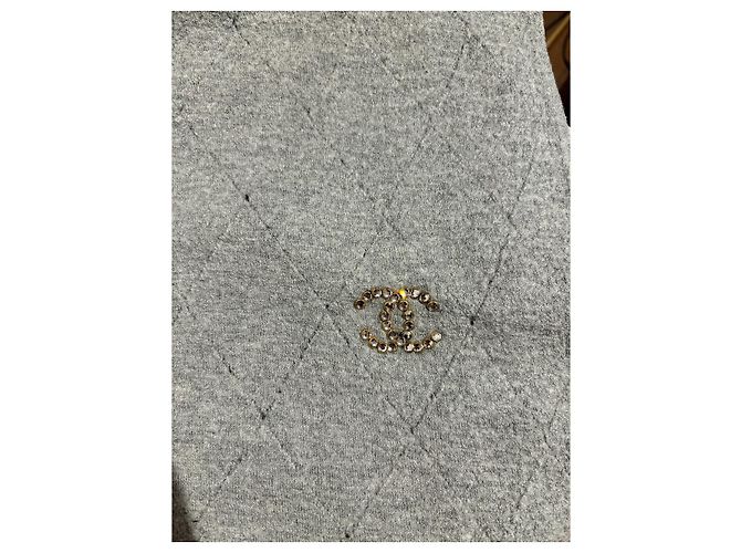 Sciarpa Chanel grigia in lana e seta con logo CC in cristallo Grigio - vista 3