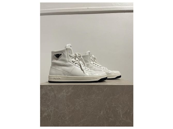 Sapatilhas Prada Downtown T.39,5 Branco - vista 2