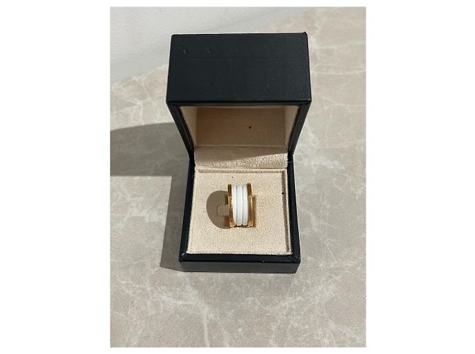 Anello Bulgari B.zero1 T.56 Bianco - vista 2