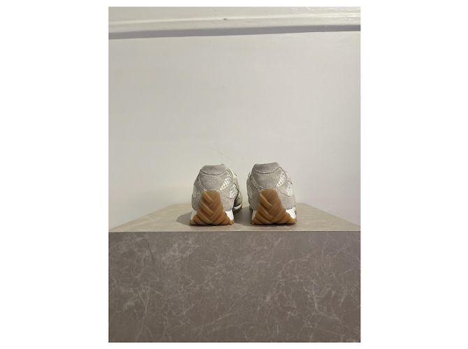 Sneakers Bottega Veneta Orbit T.40 Beige - vista 2
