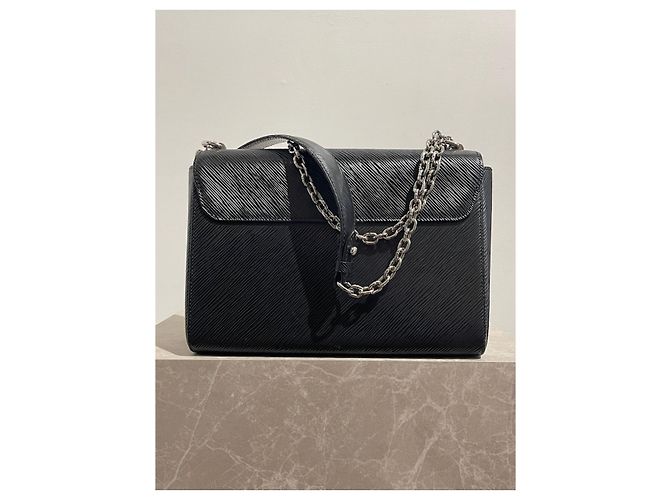 Bolso Louis Vuitton Twist GM Negro - vista 3