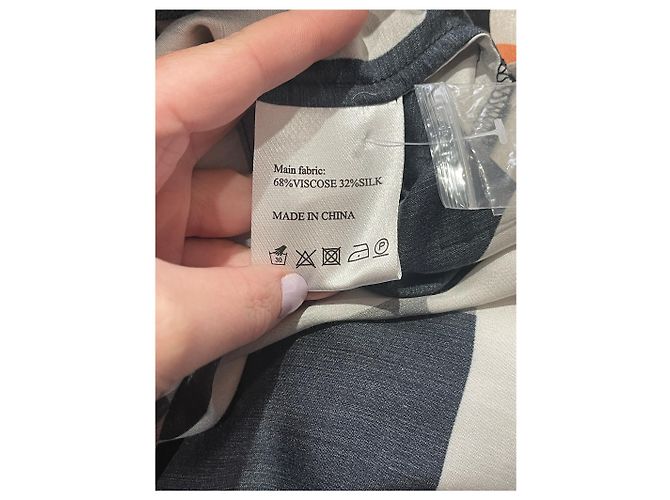 Autre Marque Blusa Munthe de viscose e seda padrões geométricos preto - vista 5