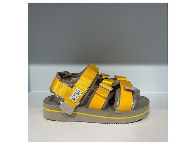 Autre Marque Sandali Suicoke x Vibram T.37 Giallo - vista 2