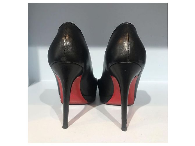 Décolleté Christian Louboutin T.35,5 Nero - vista 3