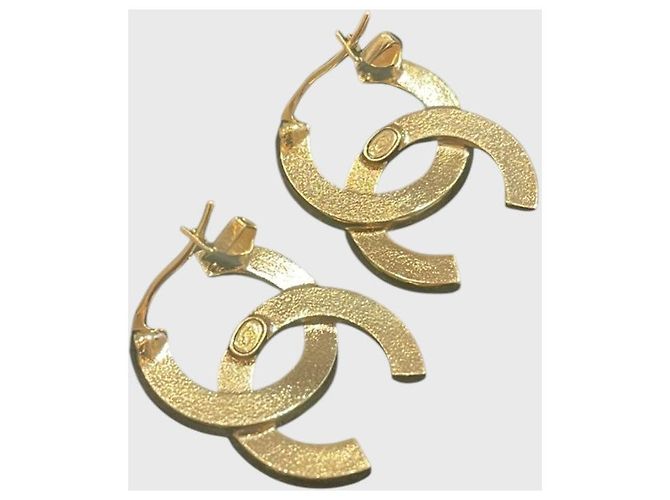 Orecchini Chanel CC neri D'oro - vista 4