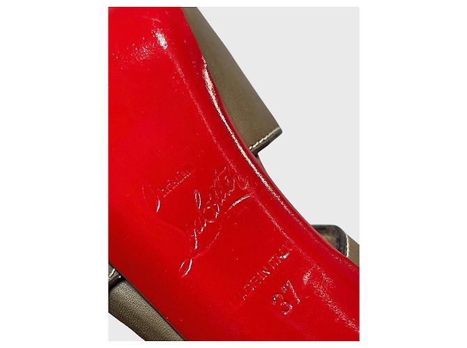 Décolleté Christian Louboutin camel T.37 Cammello - vista 8