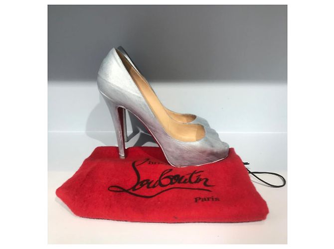 Décolleté Christian Louboutin blu T.37 - vista 6