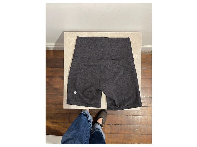 Autre Marque Pantaloncini Lululemon grigi T.XS Grigio - vista 4