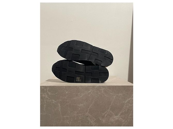 Baskets Hermès noires T.37,5 - vue 5