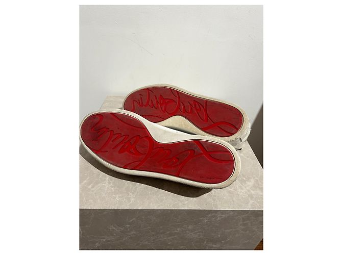 Christian Louboutin Sneakers Louboutin bianco T.46 - vista 3