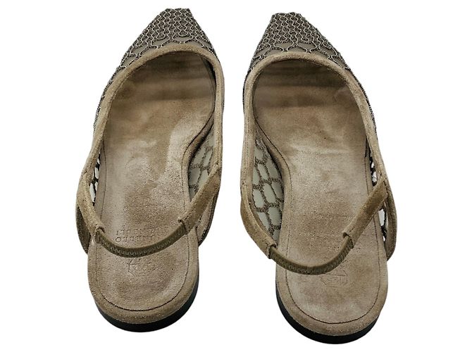 Brunello Cucinelli Décolleté Flat in Mesh e Camoscio Taupe con Decorazioni Monili Beige - vista 5