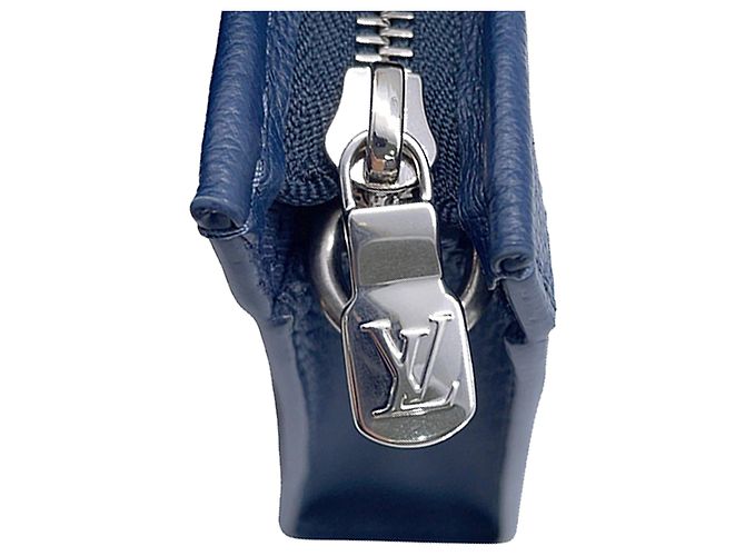 Borsa a tracolla Portafoglio indossabile Gaston Blue Louis Vuitton Monogram Shadow - vista 11
