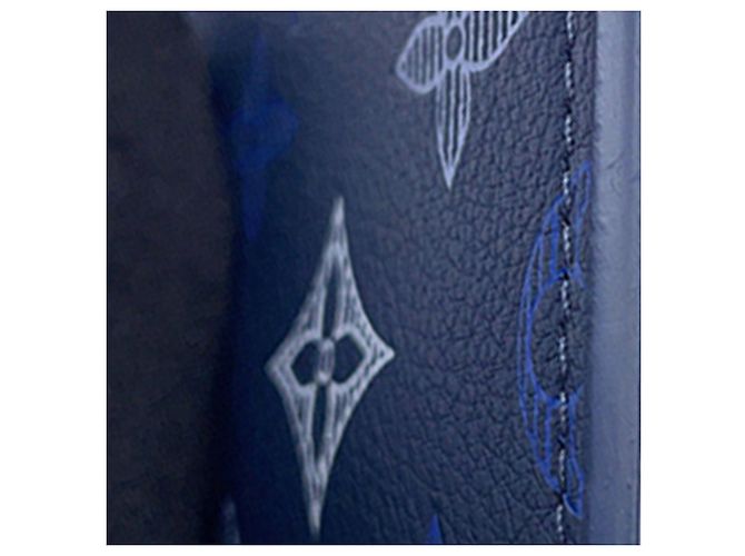 Borsa a tracolla Portafoglio indossabile Gaston Blue Louis Vuitton Monogram Shadow - vista 14