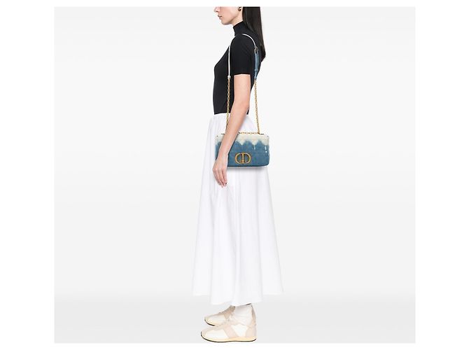 Autre Marque Borsa Dior Caro Medium in denim tie-dye blu Macrocannage - vista 5
