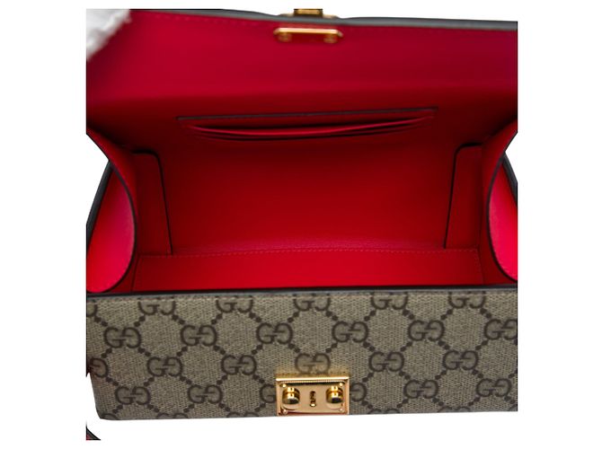 Borsa a tracolla Gucci Mini GG Supreme Love Trunk Beige - vista 4