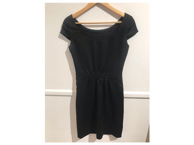 Emporio Armani Kleid schwarz T.34 - Ansicht 2