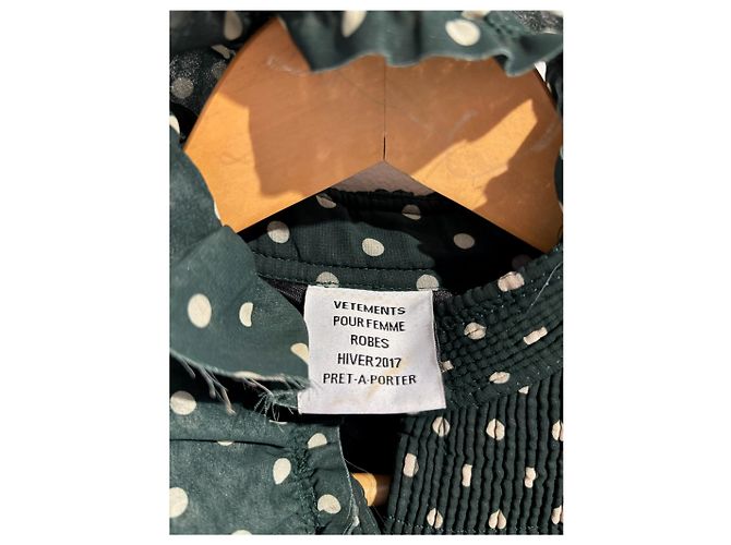 Vêtements VETEMENTS Kleid Grün T.XS - Ansicht 10