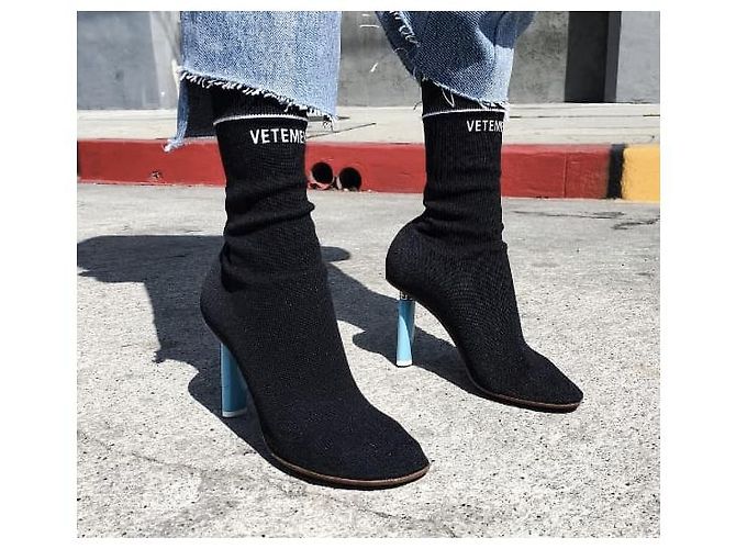 Vêtements Botas VETEMENTS negras T.38 Negro - vista 2