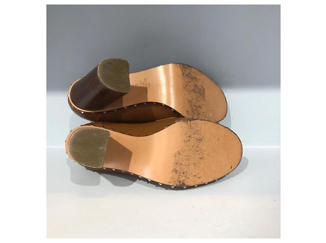 Valentino Garavani Décolleté Valentino camel T.38,5 Cammello - vista 7