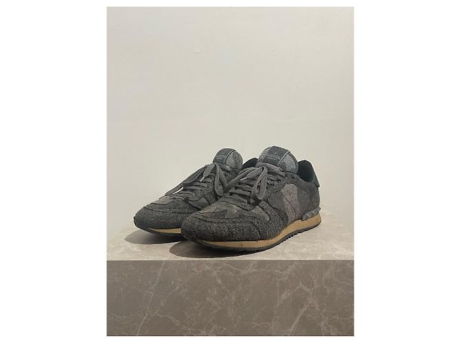 Valentino Garavani Valentino Sneaker grau T.41 IT - Ansicht 3