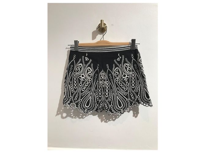Pantaloncini Iro Nicky in cotone nero con ricami bianchi - vista 3