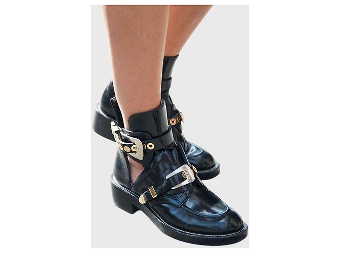 Stivaletti Balenciaga Bucke neri T.38 Nero - vista 2