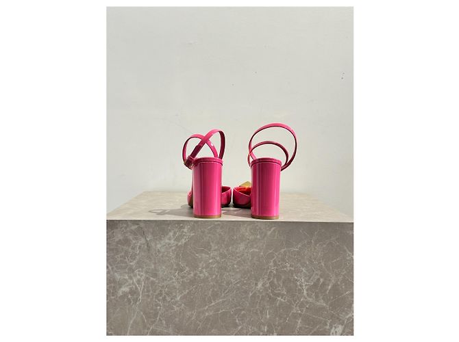 Valentino Garavani Décolleté Valentino rosa T.37,5 - vista 5
