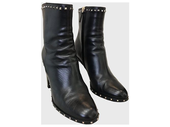 Valentino Garavani Botas Valentino negras T.38,5 Negro - vista 2