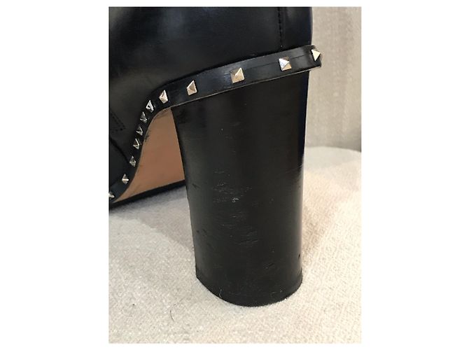 Valentino Garavani Botas Valentino negras T.38,5 Negro - vista 6