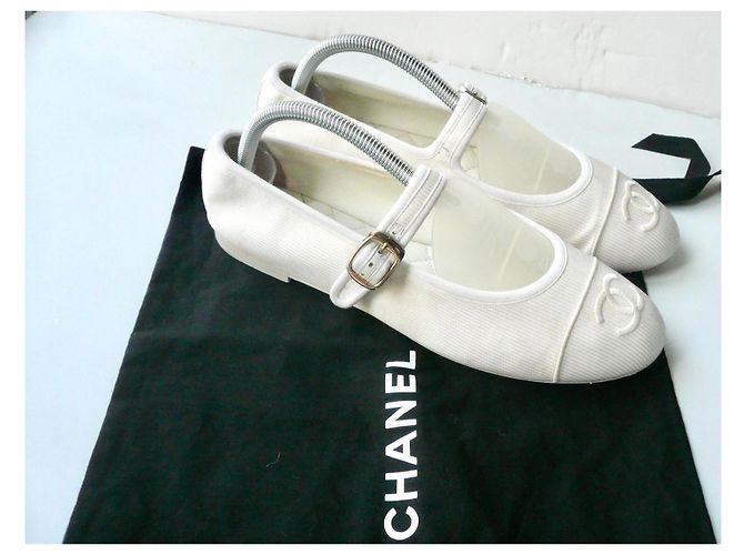 Chanel Bailarinas Mary Jane de lona blancas Blanco - vista 2