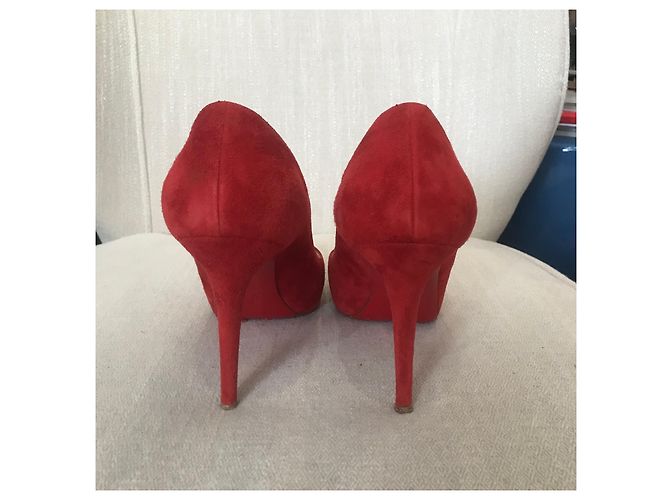 Escarpins Christian Louboutin rouge T.38,5 - vue 4