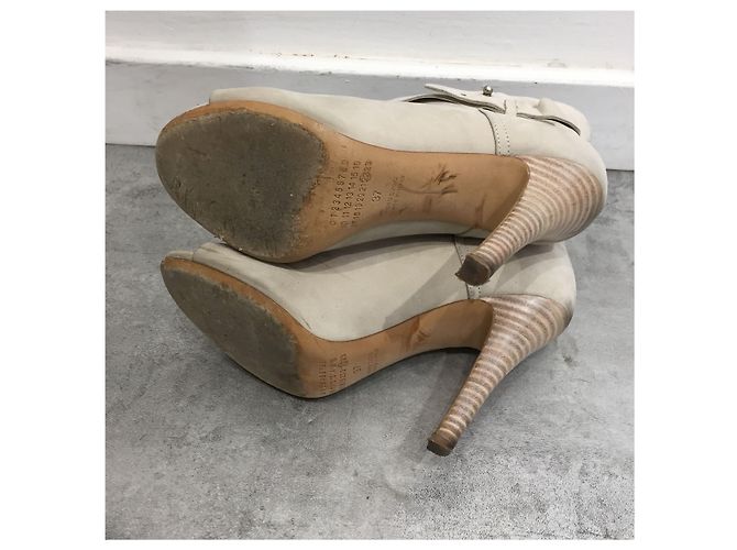 Maison Martin Margiela Botas Maison Margiela Beige T.37 - vista 5