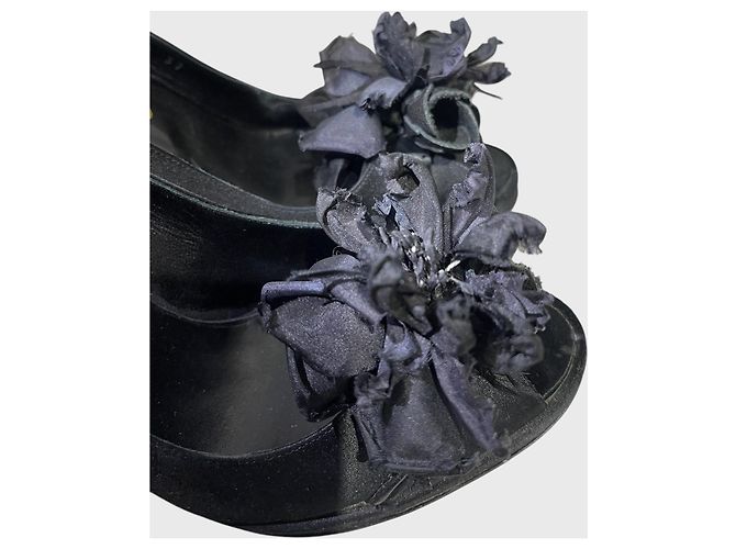 Valentino Garavani Décolleté Valentino nere T.37 Nero - vista 3