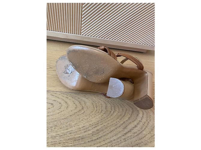 Valentino Garavani Sandali Valentino beige T.35 - vista 5