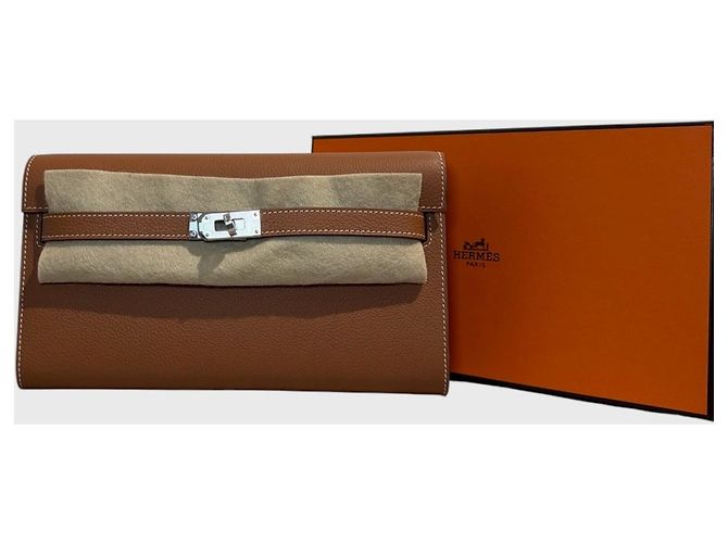 Bolsa Hermès Kelly To Go Camelo - vista 2
