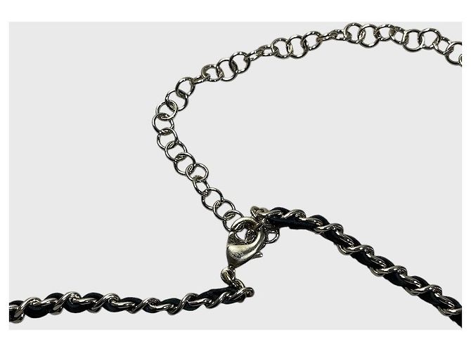 Collana Chanel CC in metallo dorato e pelle nera Argento - vista 5