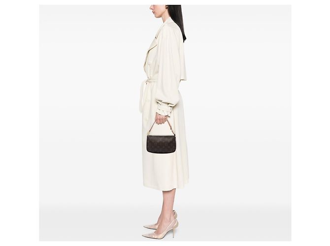 Bolso de hombro Louis Vuitton Monogram Pochette Accessoires Marrón Castaño - vista 5