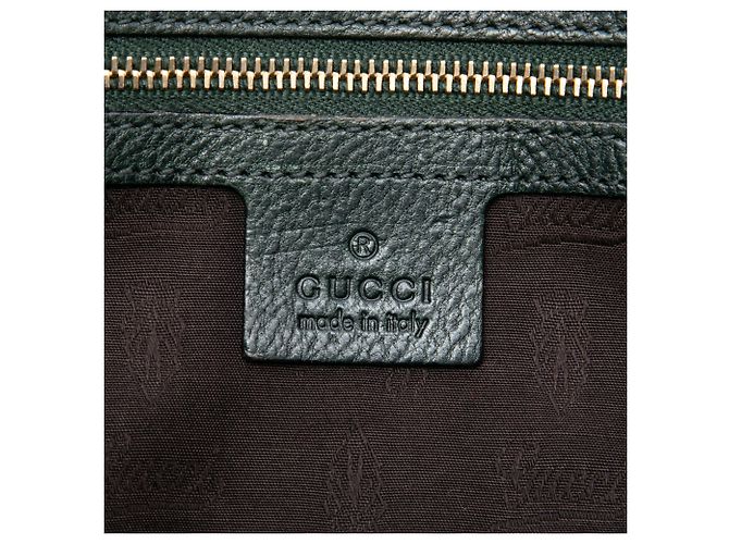 Beige Gucci Medium GG Canvas Satchel mit Anhänger - Ansicht 5