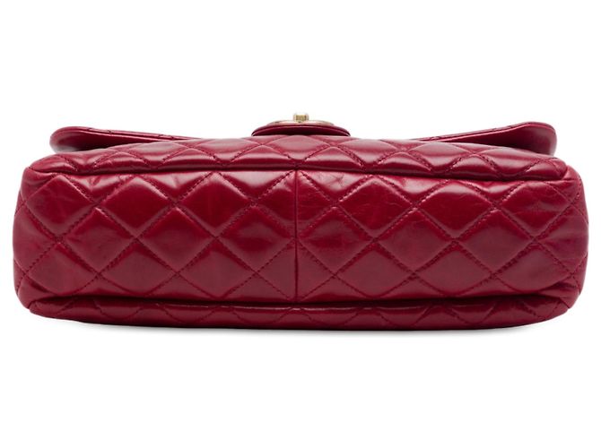 Borsa Satchel con manico Chanel Medium in vitello glassato rosso Castle Rock - vista 3
