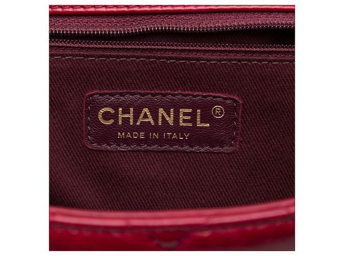 Borsa Satchel con manico Chanel Medium in vitello glassato rosso Castle Rock - vista 5
