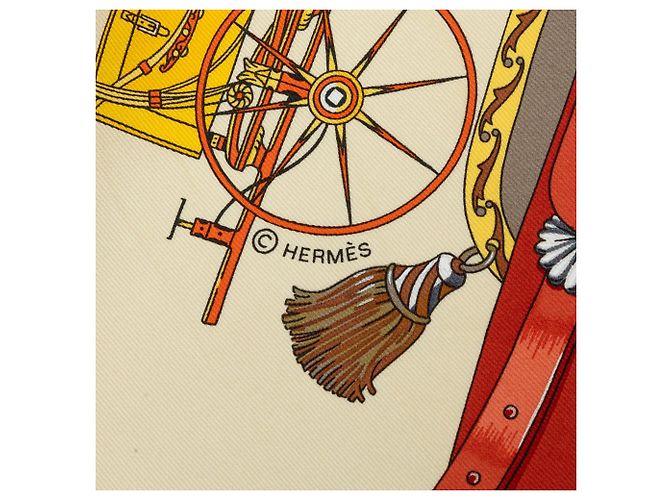 Hermès Les Voitures Nouvelles Seidentuch Beige 65 Scarves - Ansicht 5