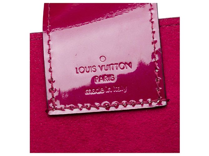 Borsa a tracolla Louis Vuitton Monogram Vernis Long Beach PM Viola Porpora - vista 5