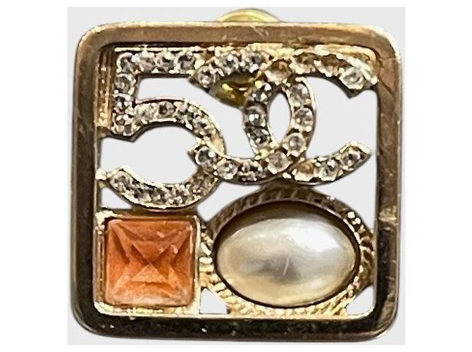 Brincos Chanel 5 Dourado - vista 2